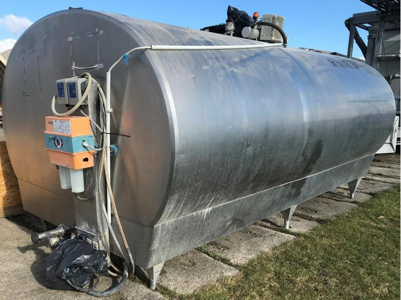 DeLaval HCAN 10000L - Tangki air: gambar 1 DeLaval HCAN 10000L - Tangki air: gambar 1