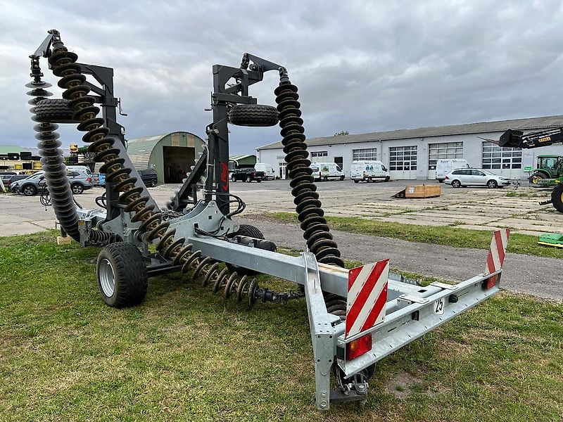 Fliegl KSE 680 Kettenscheibenegge - Garu cakram: gambar 2 Fliegl KSE 680 Kettenscheibenegge - Garu cakram: gambar 2
