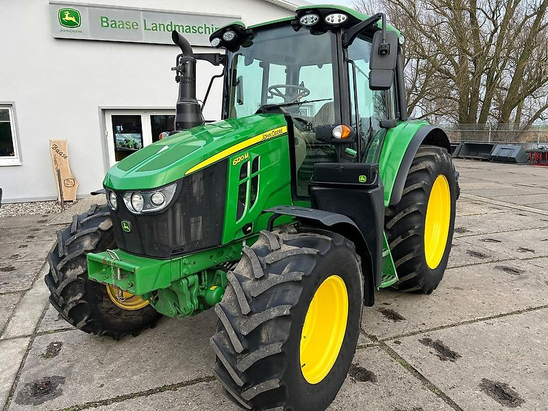 John Deere 6120M STUFENLOS - Traktor: gambar 1 John Deere 6120M STUFENLOS - Traktor: gambar 1