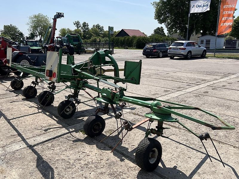 Kuhn GF 630 1MH - John Deere - Tedder/ Menyapu: gambar 4 Kuhn GF 630 1MH - John Deere - Tedder/ Menyapu: gambar 4