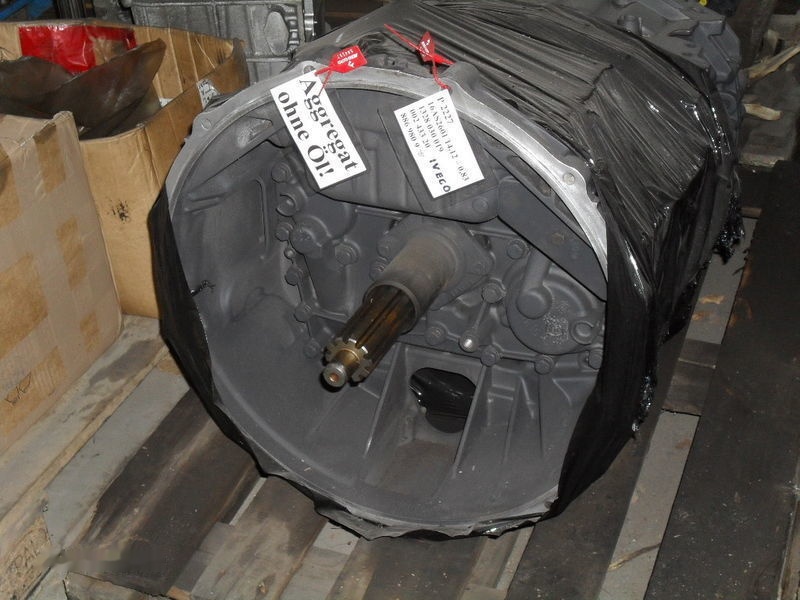 ZF 16 AS 2601 (8869809) IVECO truck - Gearbox untuk Traktor: gambar 1 ZF 16 AS 2601 (8869809) IVECO truck - Gearbox untuk Traktor: gambar 1