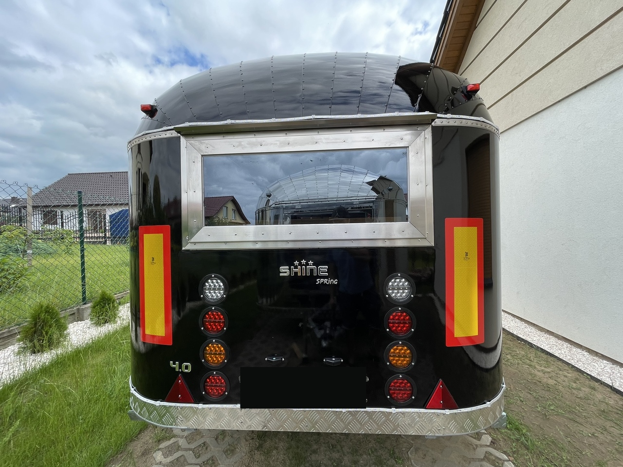 SHINE Spring BLACK - Trailer penjual: gambar 3 SHINE Spring BLACK - Trailer penjual: gambar 3