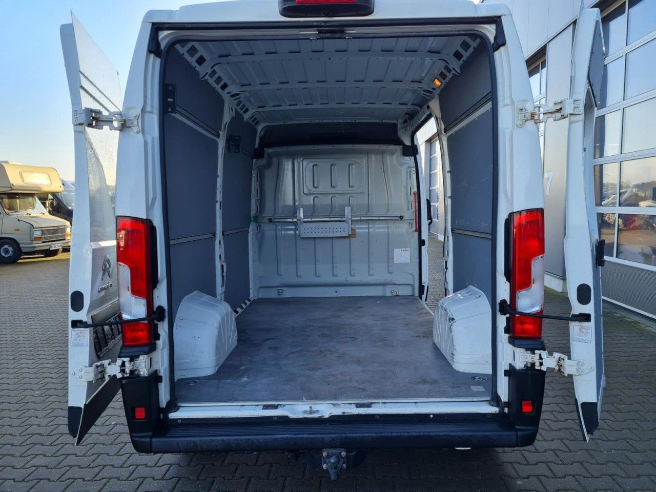 Citroën Jumper 33 Kasten L2H2 AHK KLIMA KAMERA TEMPOMAT - Van kecil: gambar 5 Citroën Jumper 33 Kasten L2H2 AHK KLIMA KAMERA TEMPOMAT - Van kecil: gambar 5