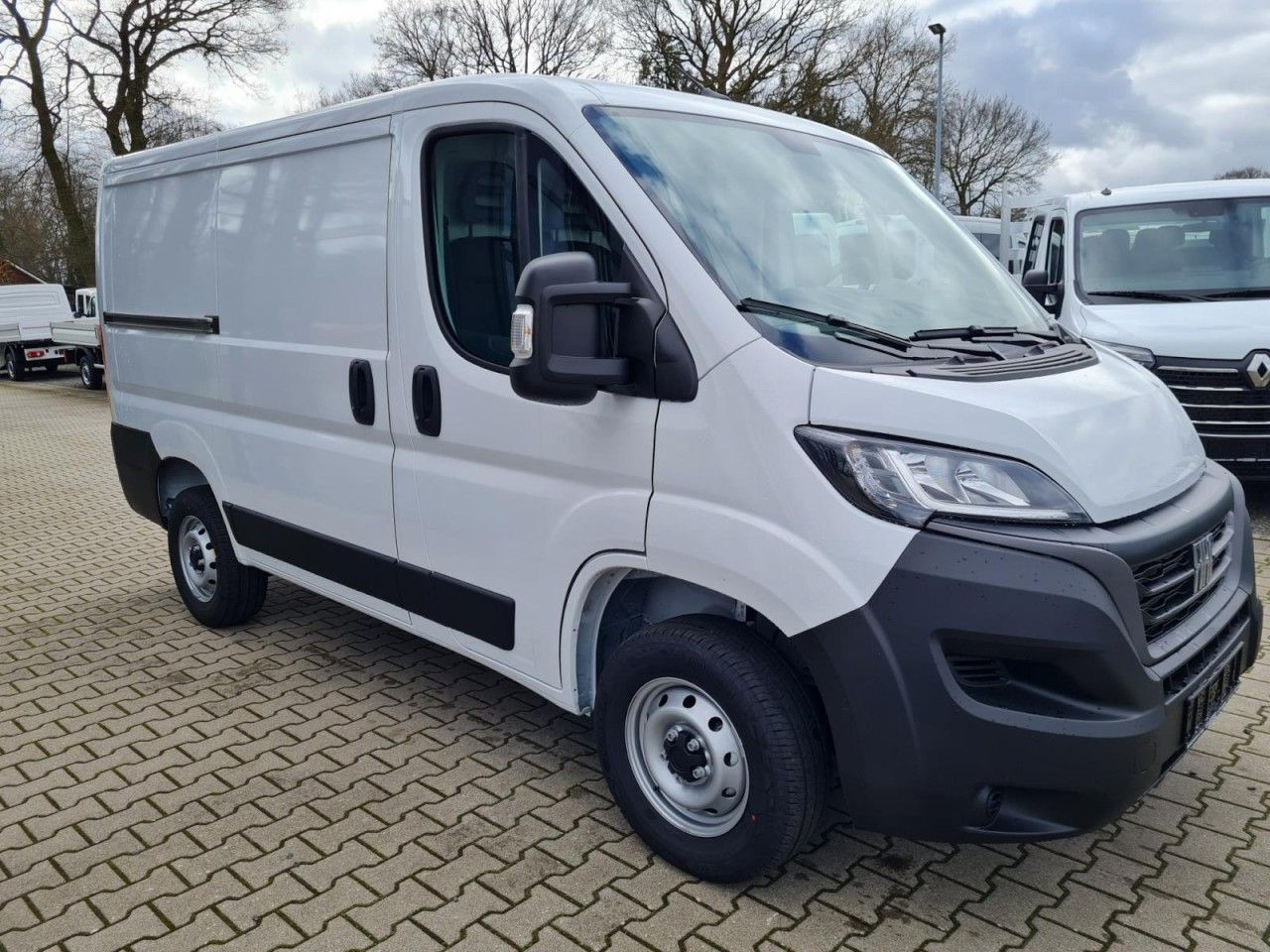 Fiat Ducato 30 Kasten L1H1 KLIMA PDC TEMPOMAT - Van kecil: gambar 3 Fiat Ducato 30 Kasten L1H1 KLIMA PDC TEMPOMAT - Van kecil: gambar 3