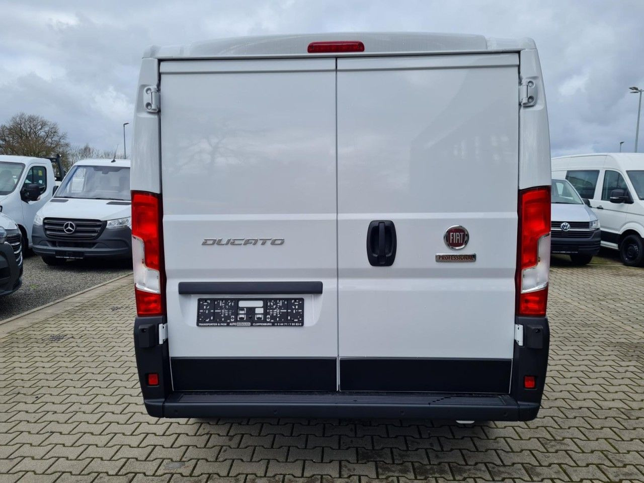 Fiat Ducato 30 Kasten L1H1 KLIMA PDC TEMPOMAT - Van kecil: gambar 5 Fiat Ducato 30 Kasten L1H1 KLIMA PDC TEMPOMAT - Van kecil: gambar 5