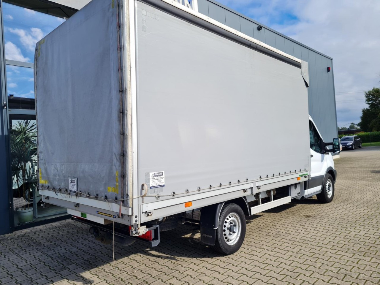 Ford Transit 35 Pritsche Schiebe Plane TDCi L3 KLIMA - Van dengan terpal samping: gambar 5 Ford Transit 35 Pritsche Schiebe Plane TDCi L3 KLIMA - Van dengan terpal samping: gambar 5