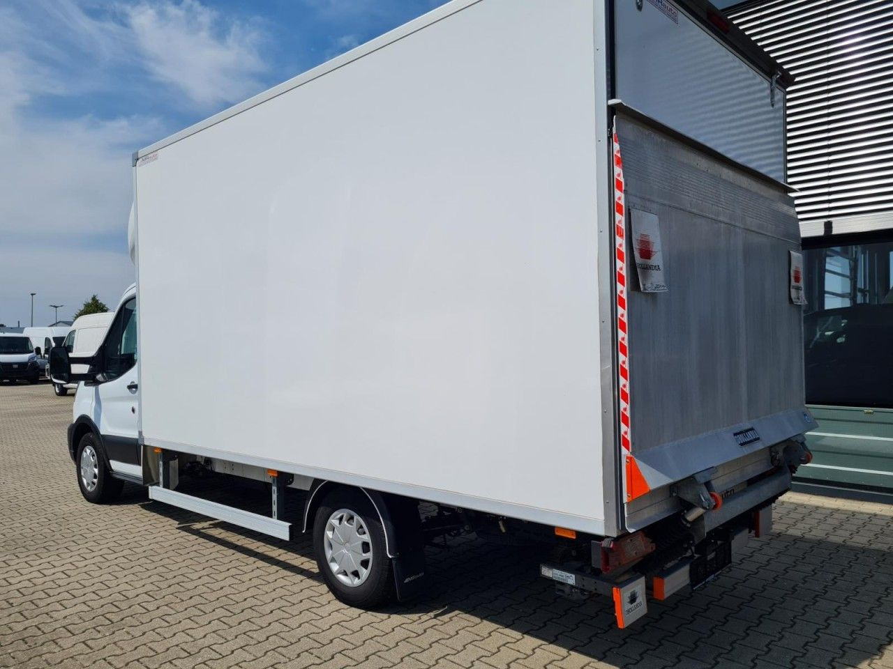 Ford Transit 350 Koffer mit LBW TDCi Trend KLIMA AUTO - Van box: gambar 5 Ford Transit 350 Koffer mit LBW TDCi Trend KLIMA AUTO - Van box: gambar 5