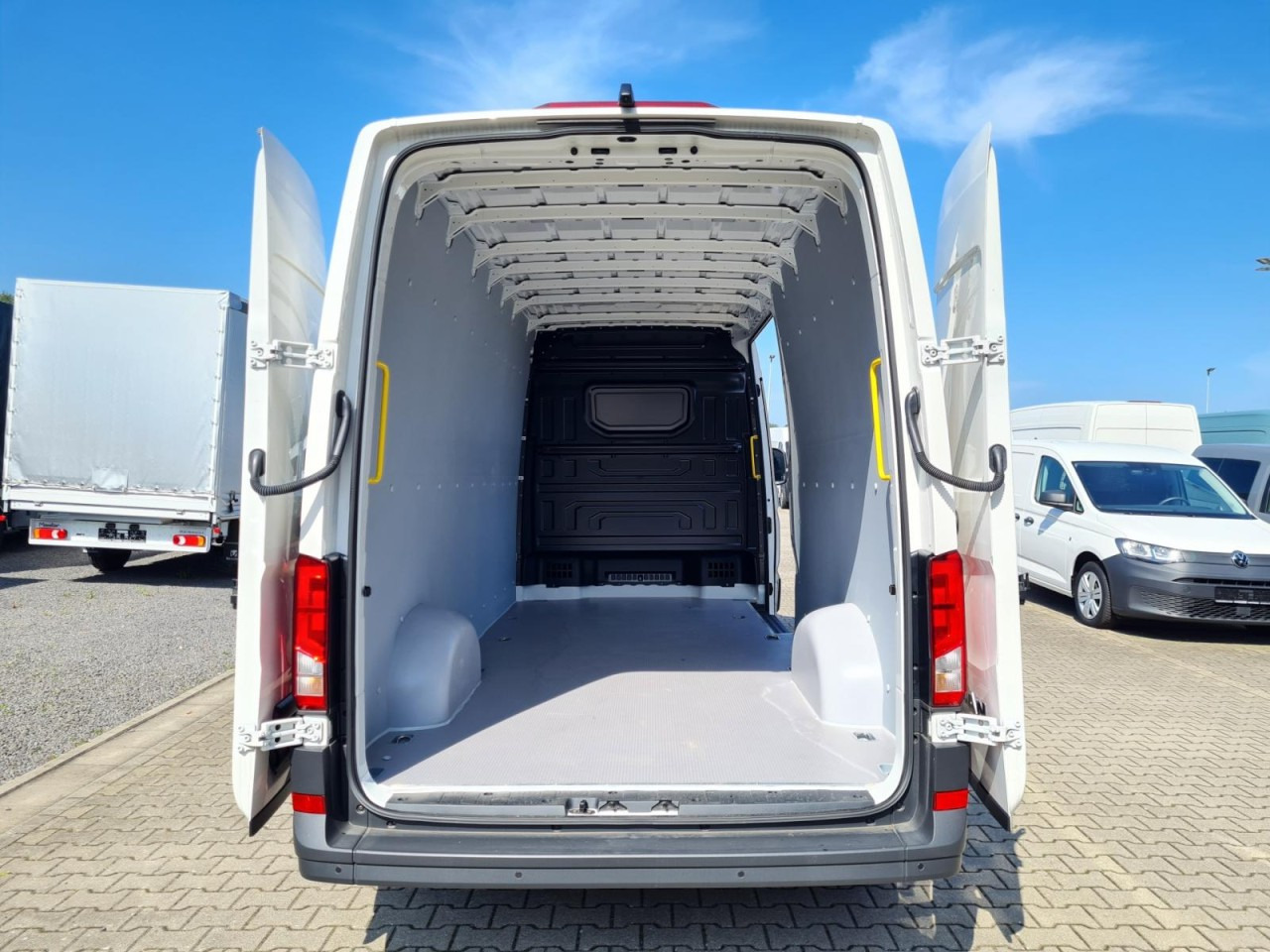 Man TGE 3.140 Kasten lang L4H3 KAMERA LED HOLZLADEBODEN - Van panel: gambar 5 Man TGE 3.140 Kasten lang L4H3 KAMERA LED HOLZLADEBODEN - Van panel: gambar 5