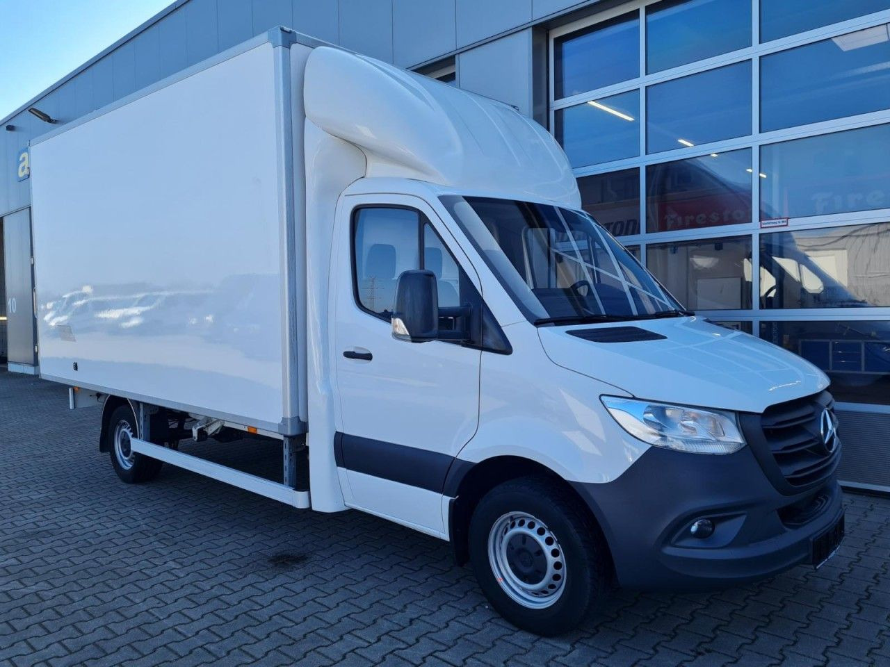 Mercedes-Benz Sprinter 315 CDi RWD Koffer LBW KLIMA TEMPOMAT - Van box: gambar 3 Mercedes-Benz Sprinter 315 CDi RWD Koffer LBW KLIMA TEMPOMAT - Van box: gambar 3