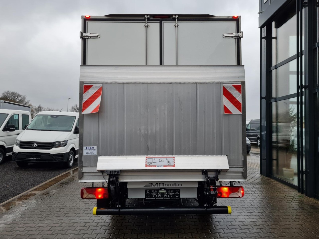 Mercedes-Benz Sprinter 315 Cdi Koffer LBW Klima - Van box: gambar 5 Mercedes-Benz Sprinter 315 Cdi Koffer LBW Klima - Van box: gambar 5