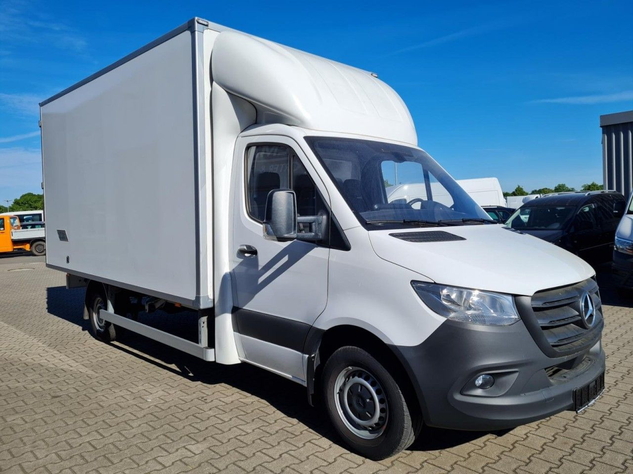 Mercedes-Benz Sprinter 315 Möbel Koffer RWD KLIMA KOMFORT TEMP - Van box: gambar 3 Mercedes-Benz Sprinter 315 Möbel Koffer RWD KLIMA KOMFORT TEMP - Van box: gambar 3