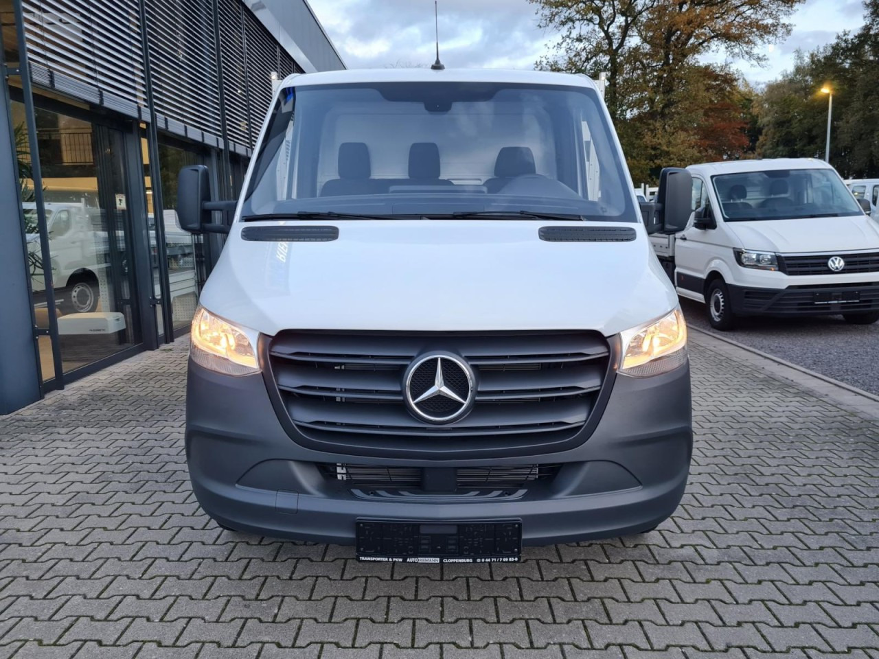 Mercedes-Benz Sprinter 317 CDI Pritsche L3 lang RWD KLIMA TEMPOMAT - Van flatbed: gambar 2 Mercedes-Benz Sprinter 317 CDI Pritsche L3 lang RWD KLIMA TEMPOMAT - Van flatbed: gambar 2