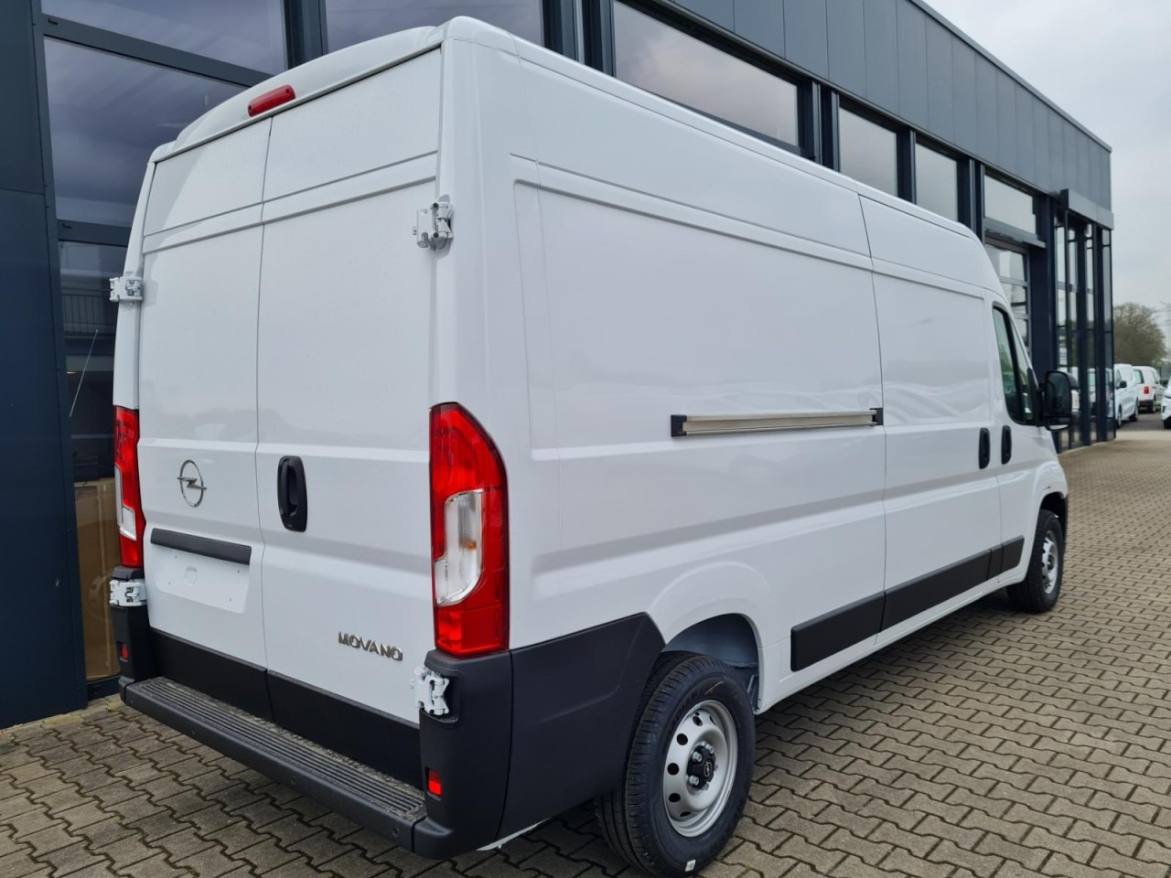 Opel Movano Kasten 2.2 HDI 180 L3H2 Klima NAVI TEMPOMAT - Van panel: gambar 4 Opel Movano Kasten 2.2 HDI 180 L3H2 Klima NAVI TEMPOMAT - Van panel: gambar 4