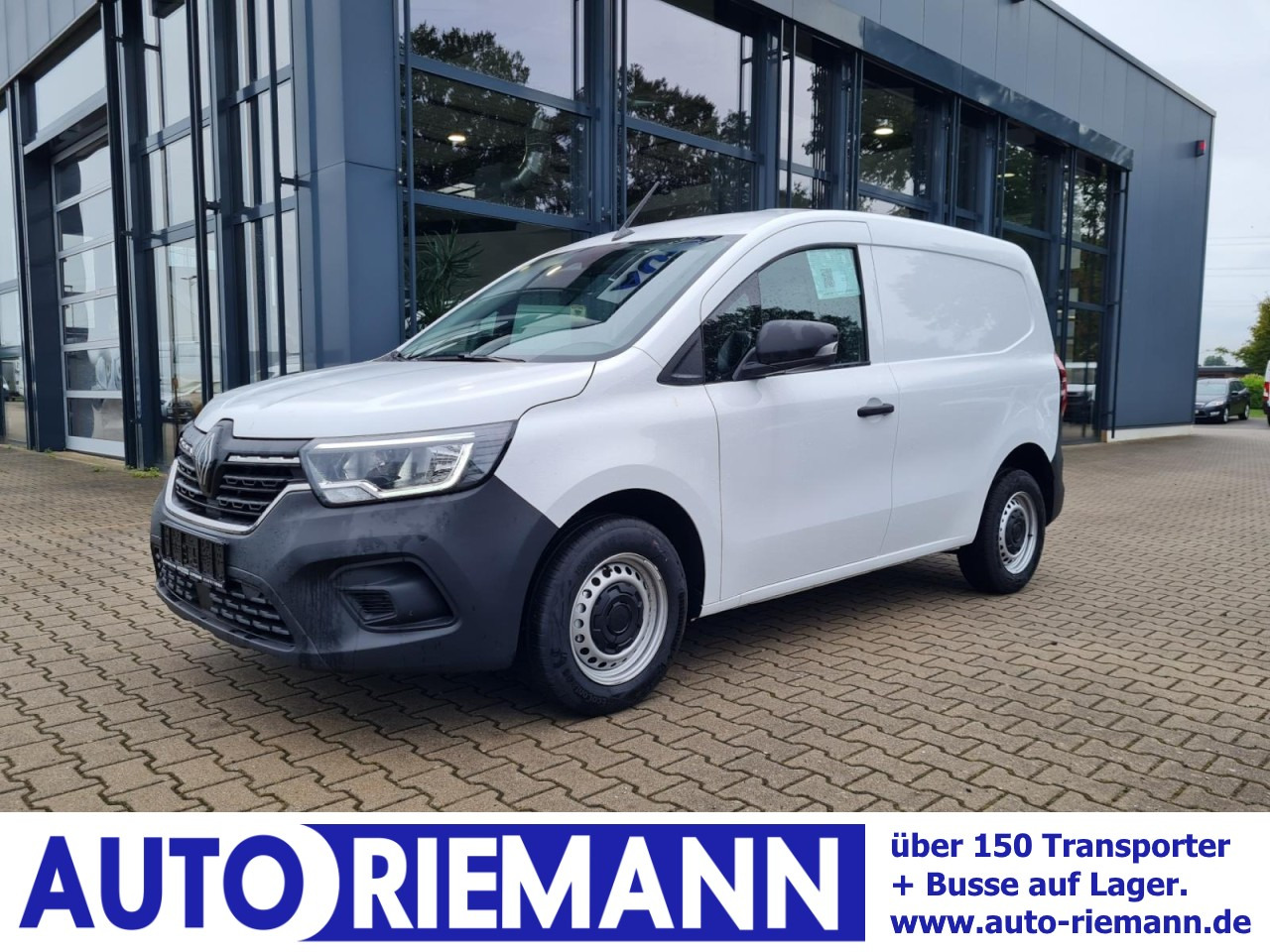 Renault Kangoo Van Kasten L1H1 TCe 1.3i KLIMA PDC TEMPOMAT - Van kecil: gambar 1 Renault Kangoo Van Kasten L1H1 TCe 1.3i KLIMA PDC TEMPOMAT - Van kecil: gambar 1