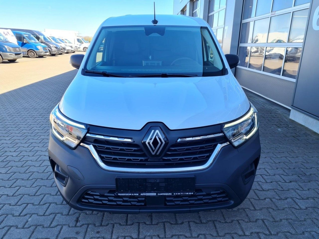 Renault Kangoo Van Start1.3 TCe 100 KLIMA TEMPOMAT - Van kecil: gambar 2 Renault Kangoo Van Start1.3 TCe 100 KLIMA TEMPOMAT - Van kecil: gambar 2