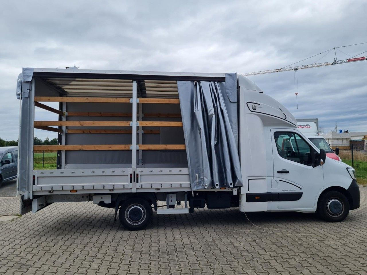 Renault Master 3,5t Pritsche Plane Schlafkab. dCi 165 KL - Van dengan terpal samping: gambar 4 Renault Master 3,5t Pritsche Plane Schlafkab. dCi 165 KL - Van dengan terpal samping: gambar 4