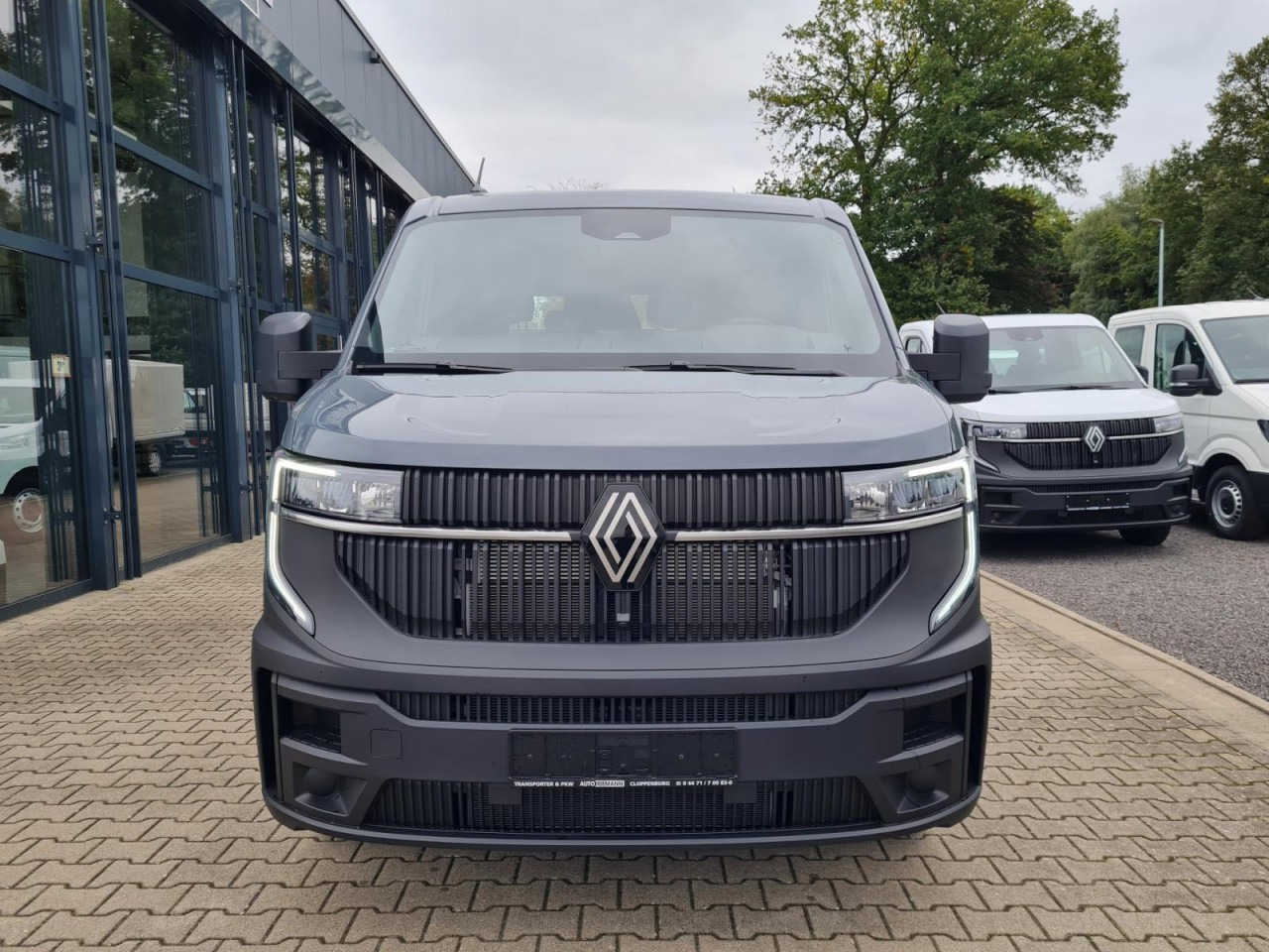 Renault Master 35 New Doka lang L3 AG Klima Komfort Tempomat - Van flatbed, Van kombi: gambar 2 Renault Master 35 New Doka lang L3 AG Klima Komfort Tempomat - Van flatbed, Van kombi: gambar 2