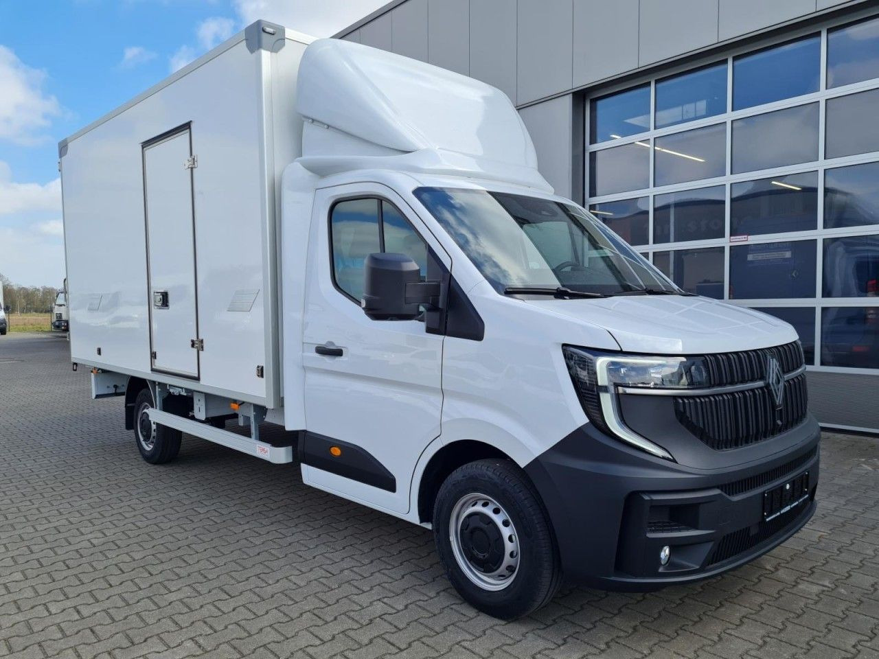 Renault Master 35 New Möbel Koffer KLIMA KOMFORT TEMPOMA - Van box: gambar 3 Renault Master 35 New Möbel Koffer KLIMA KOMFORT TEMPOMA - Van box: gambar 3