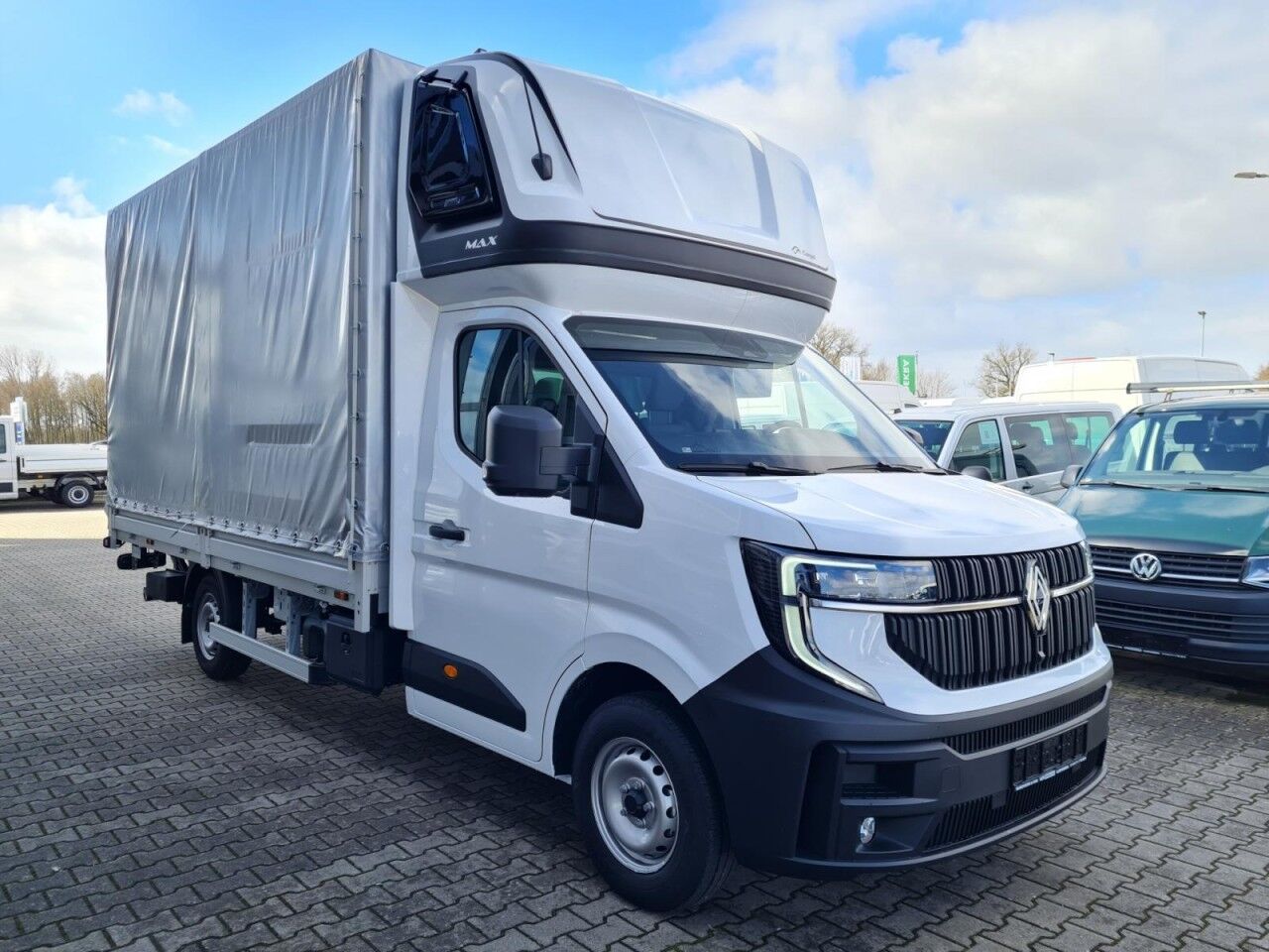 Renault Master 35 Pritsche Plane dCi 170 Schlafkab LBW Luftfederung - Van dengan terpal samping: gambar 4 Renault Master 35 Pritsche Plane dCi 170 Schlafkab LBW Luftfederung - Van dengan terpal samping: gambar 4