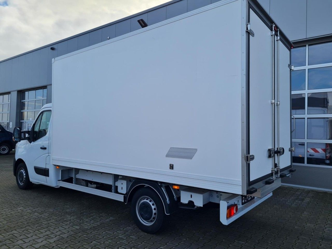 Renault Master Kühlkoffer STAND+FAHRKÜHL THERMOKING DRUC - Van berpendingin: gambar 5 Renault Master Kühlkoffer STAND+FAHRKÜHL THERMOKING DRUC - Van berpendingin: gambar 5