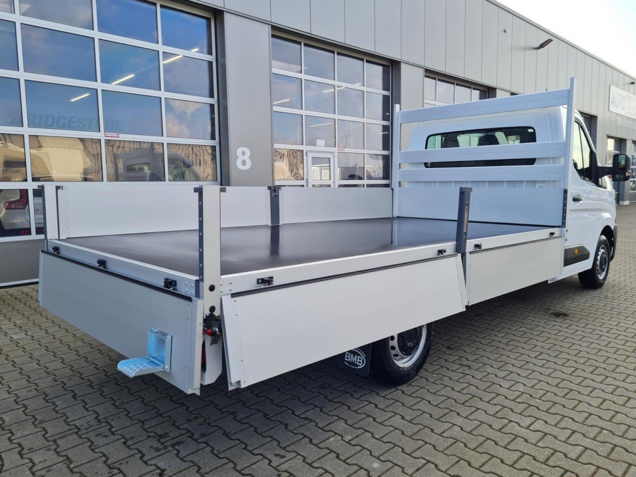 Renault Master New 35 Pritsche lang KLIMA KOMFORT TEMPOMAT - Van flatbed: gambar 5 Renault Master New 35 Pritsche lang KLIMA KOMFORT TEMPOMAT - Van flatbed: gambar 5