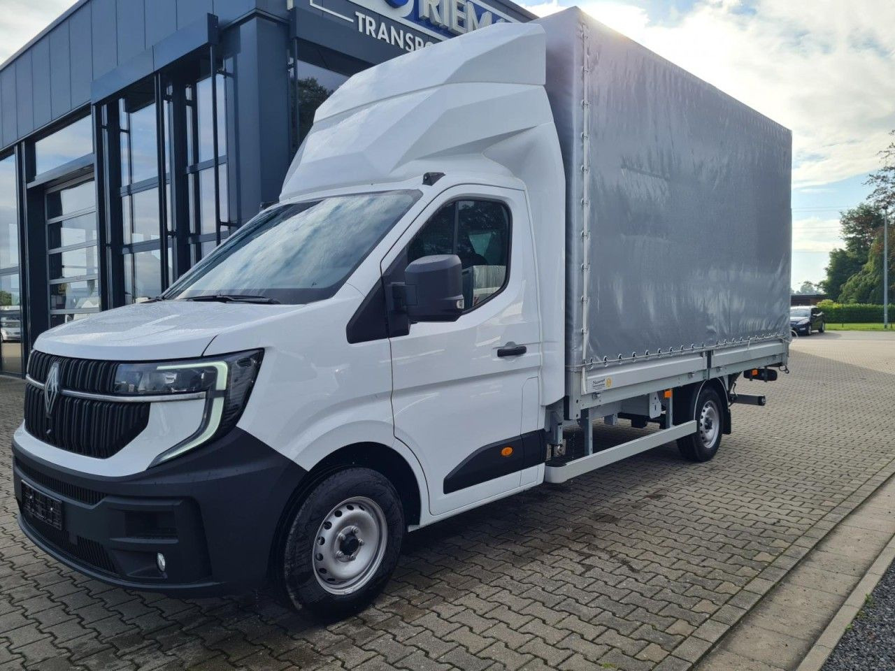 Renault Master Pritsche Schiebe Plane LBW Luftfederung - Van dengan terpal samping: gambar 2 Renault Master Pritsche Schiebe Plane LBW Luftfederung - Van dengan terpal samping: gambar 2