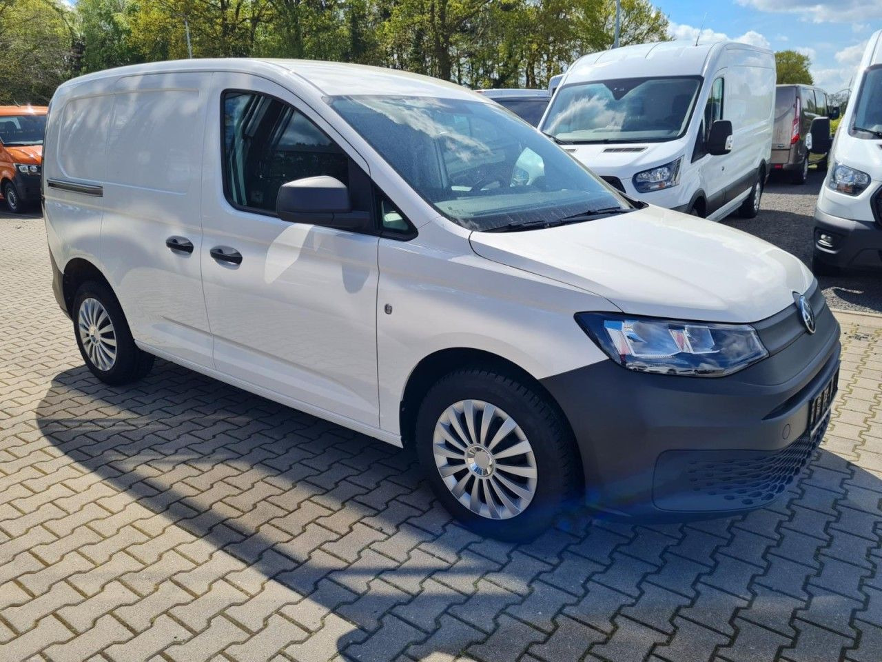 Volkswagen Caddy Kasten Cargo 2.0 TDI KLIMA KOMFORT PDC - Van kecil: gambar 3 Volkswagen Caddy Kasten Cargo 2.0 TDI KLIMA KOMFORT PDC - Van kecil: gambar 3
