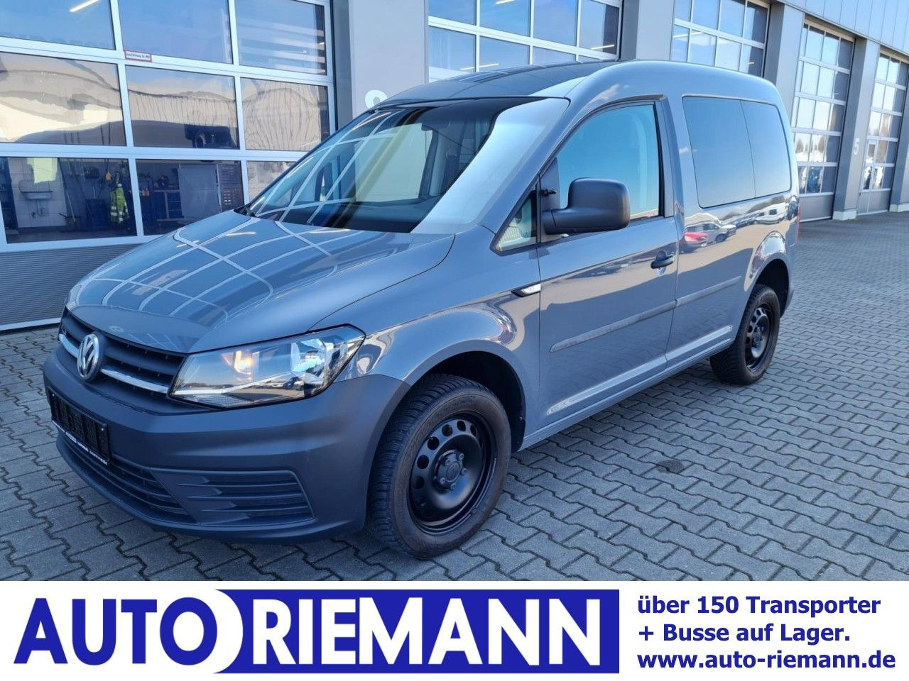 Volkswagen Caddy Kombi 4Motion TDi 5-Sitze KLIMA STHZ TEMPO - Van penumpang: gambar 1 Volkswagen Caddy Kombi 4Motion TDi 5-Sitze KLIMA STHZ TEMPO - Van penumpang: gambar 1