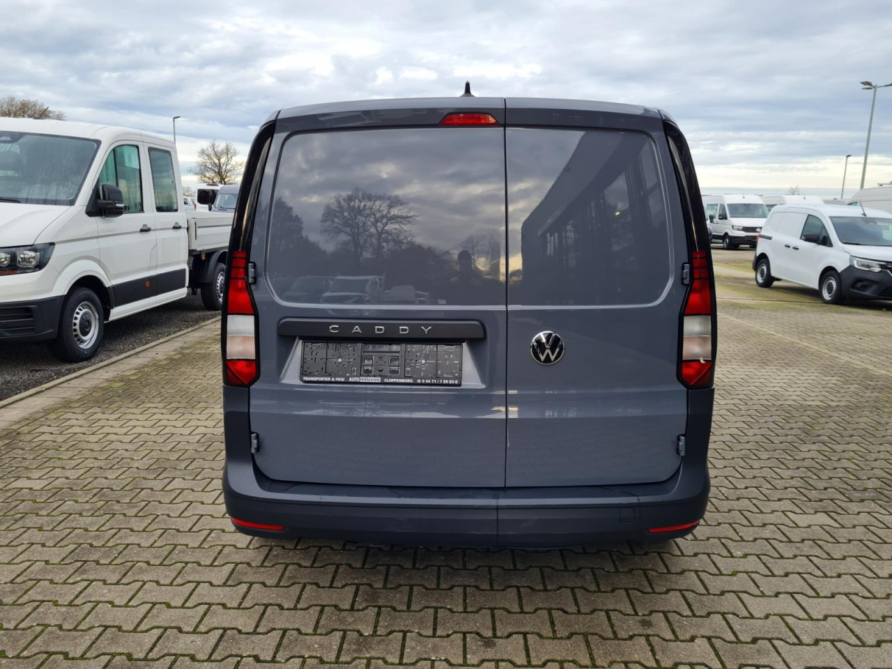 Volkswagen Caddy Kühlkasten Cargo 2.0 TDI KLIMA TEMPOMAT - Van berpendingin: gambar 5 Volkswagen Caddy Kühlkasten Cargo 2.0 TDI KLIMA TEMPOMAT - Van berpendingin: gambar 5