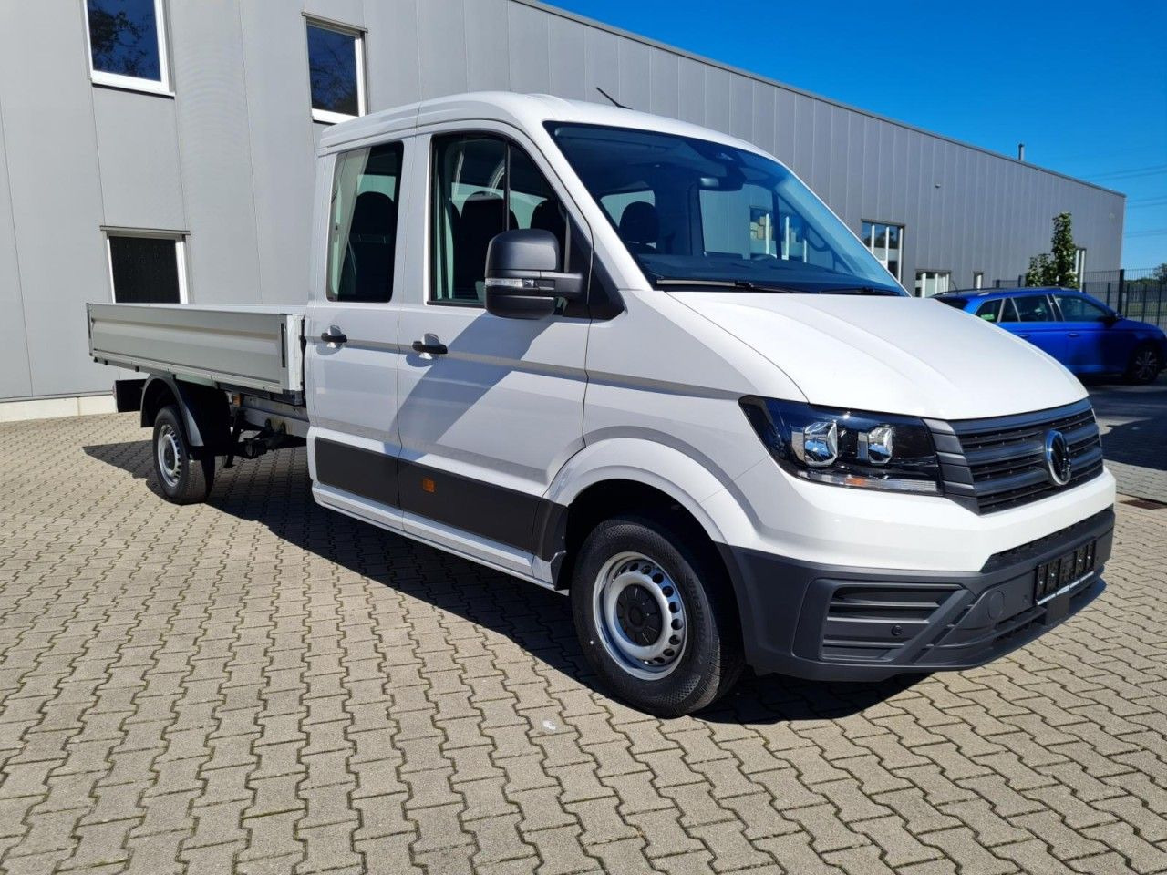 Volkswagen Crafter 35 DOKA 7-Sitze lang L4 KLIMA TEMPOMAT - Van flatbed, Van kombi: gambar 3 Volkswagen Crafter 35 DOKA 7-Sitze lang L4 KLIMA TEMPOMAT - Van flatbed, Van kombi: gambar 3