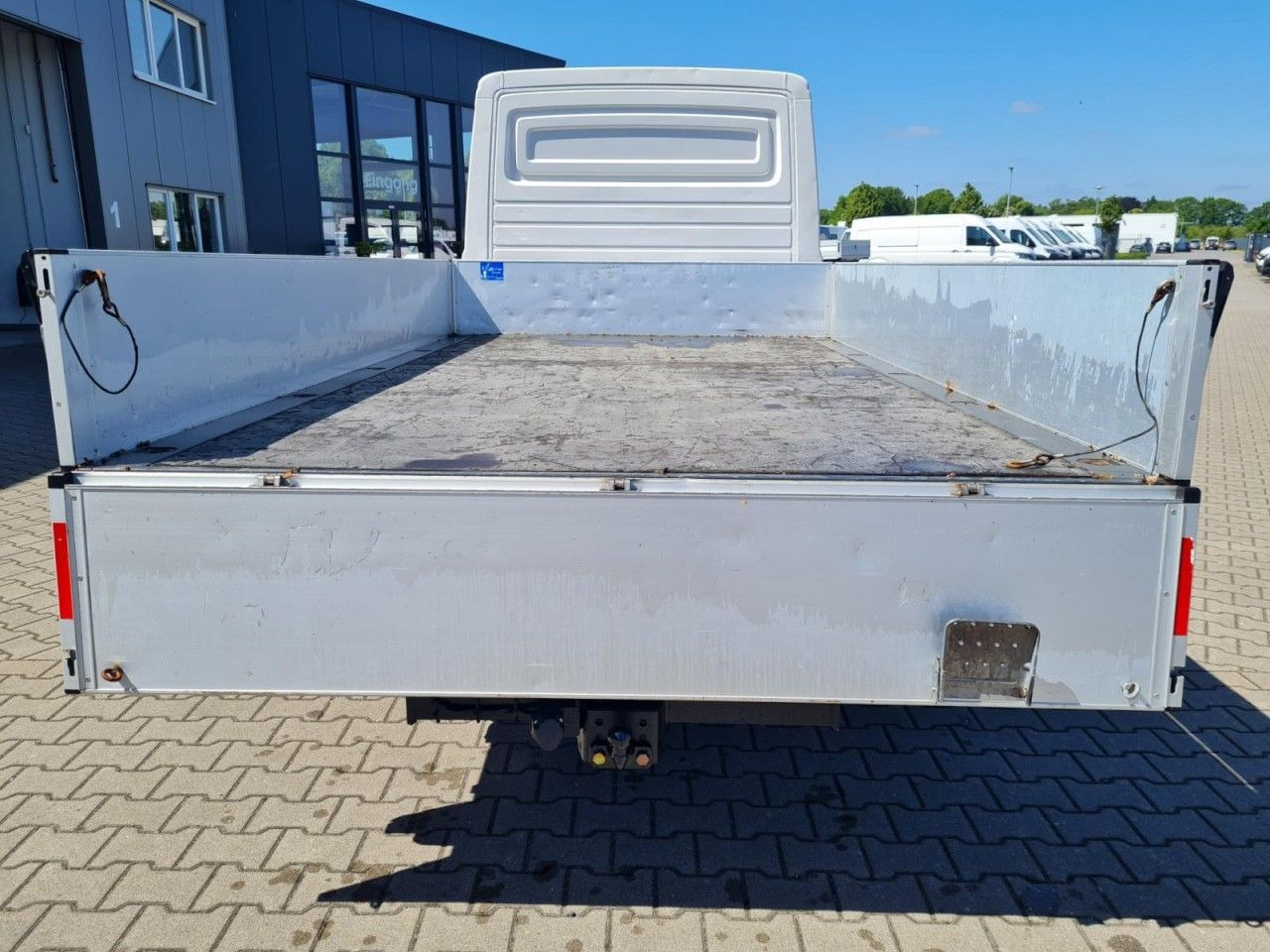 Volkswagen Crafter 35 Doka TDI Lang AHK KLIMA - Van flatbed, Van kombi: gambar 5 Volkswagen Crafter 35 Doka TDI Lang AHK KLIMA - Van flatbed, Van kombi: gambar 5