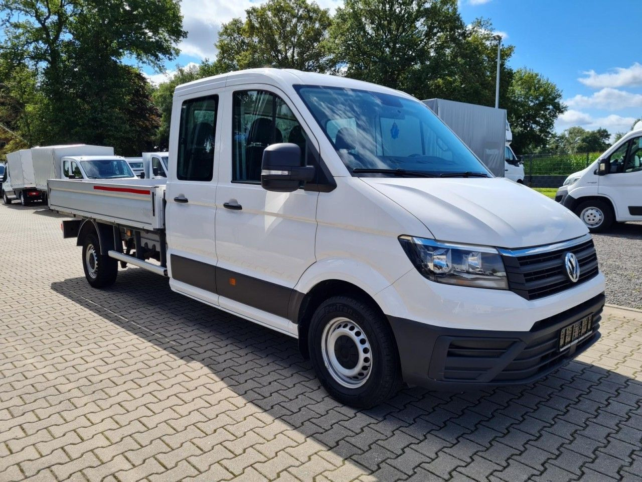 Volkswagen Crafter 35 Doka lang RWD AHK - 3.5to KLIMA TEMPO - Van flatbed, Van kombi: gambar 4 Volkswagen Crafter 35 Doka lang RWD AHK - 3.5to KLIMA TEMPO - Van flatbed, Van kombi: gambar 4