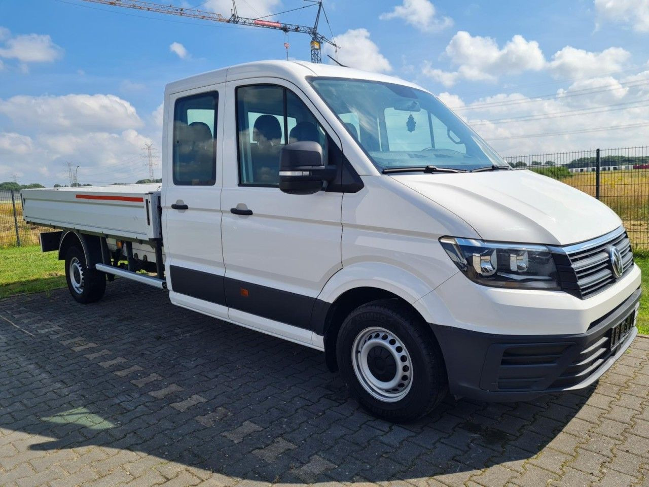 Volkswagen Crafter 35 Doka lang RWD AHK - 3.5to KLIMA TEMPO - Van flatbed, Van kombi: gambar 2 Volkswagen Crafter 35 Doka lang RWD AHK - 3.5to KLIMA TEMPO - Van flatbed, Van kombi: gambar 2
