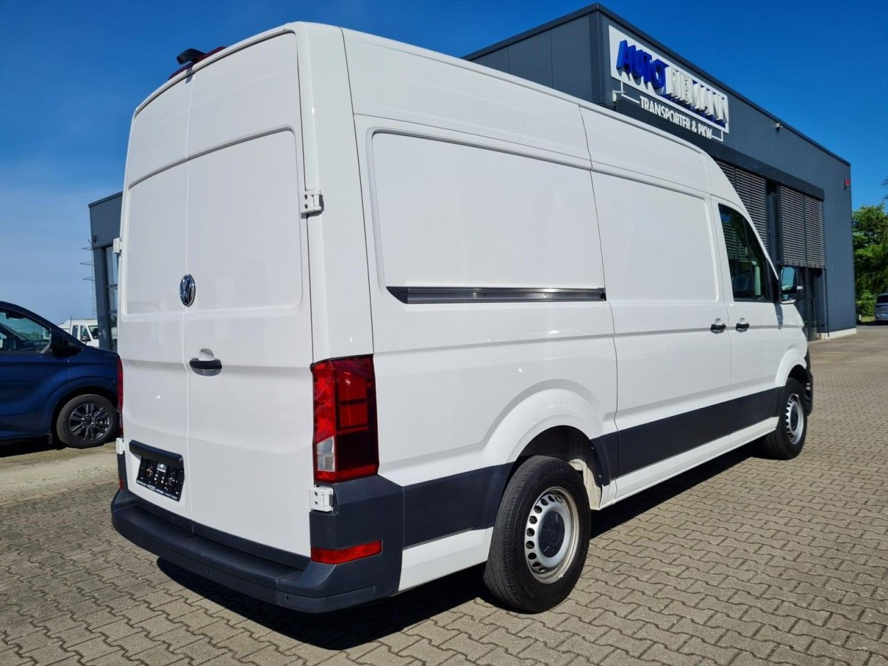 Volkswagen Crafter 35 Kasten TDI L3H3 MR Kamera Verkleidung - Van panel: gambar 4 Volkswagen Crafter 35 Kasten TDI L3H3 MR Kamera Verkleidung - Van panel: gambar 4