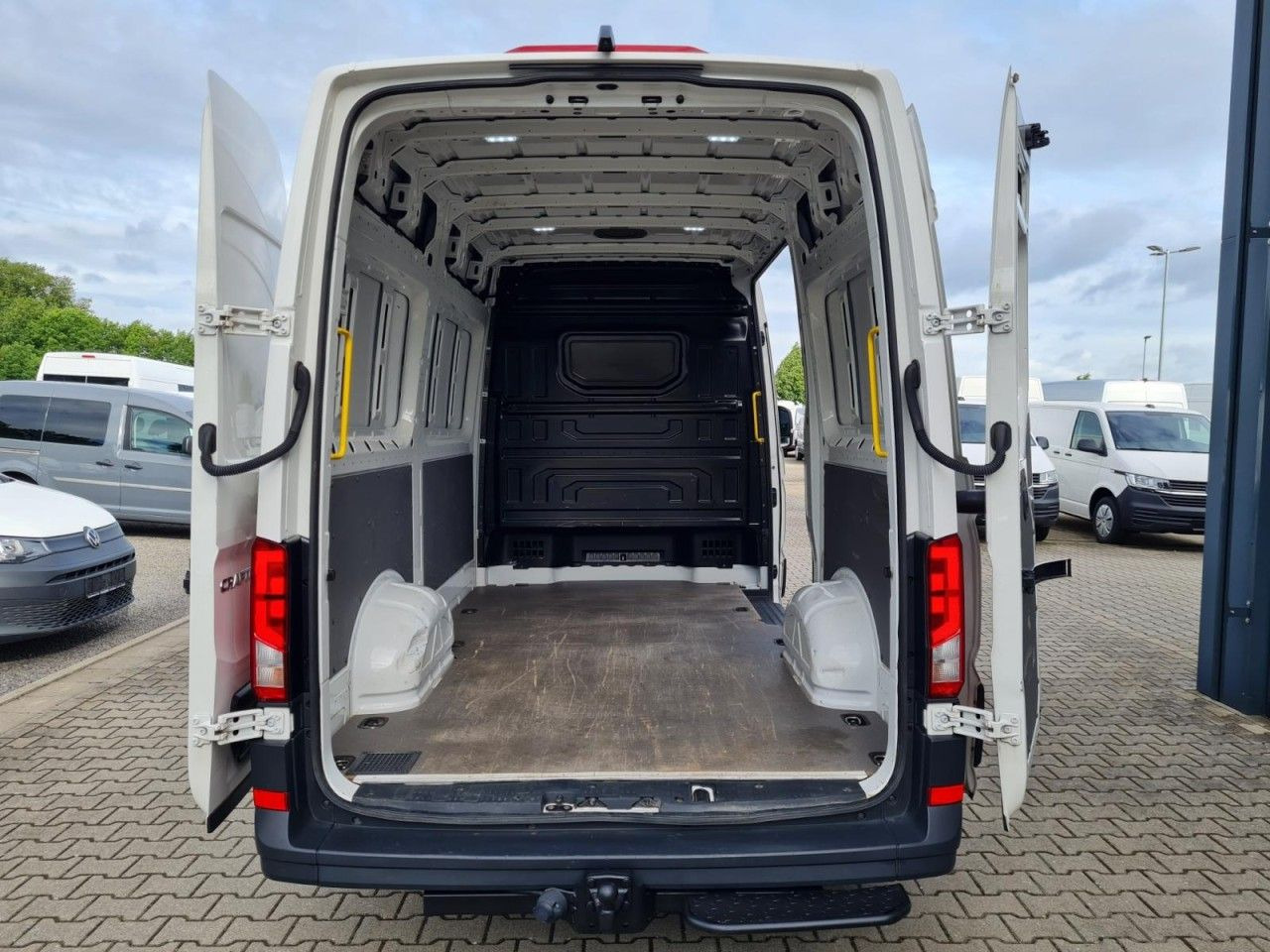 Volkswagen Crafter 35 Kasten TDI MR KLIMA KAMERA AUTOMATIK - Van panel: gambar 5 Volkswagen Crafter 35 Kasten TDI MR KLIMA KAMERA AUTOMATIK - Van panel: gambar 5