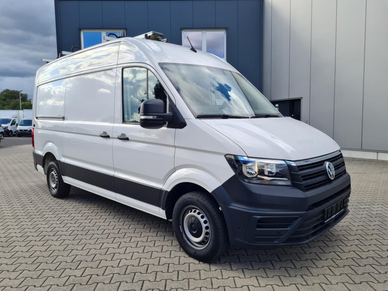 Volkswagen Crafter 35 Kasten TDI MR L3H3 NAVI TOUCH KAMERA - Van panel: gambar 3 Volkswagen Crafter 35 Kasten TDI MR L3H3 NAVI TOUCH KAMERA - Van panel: gambar 3