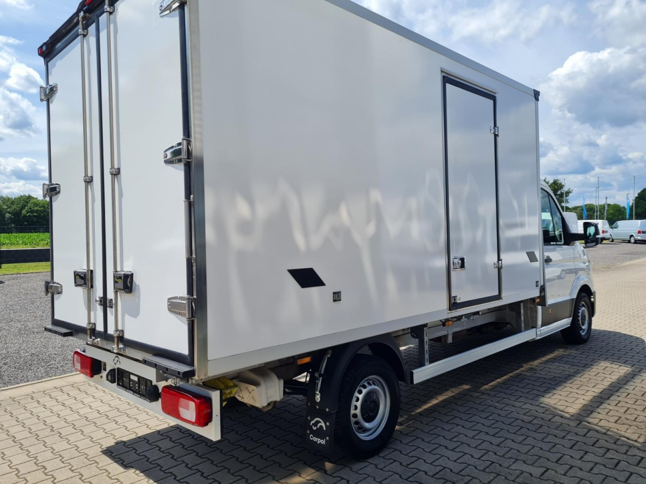 Volkswagen Crafter 35 Kühlkoffer Carrier Viento 300 NAVI/APP - Van berpendingin: gambar 4 Volkswagen Crafter 35 Kühlkoffer Carrier Viento 300 NAVI/APP - Van berpendingin: gambar 4