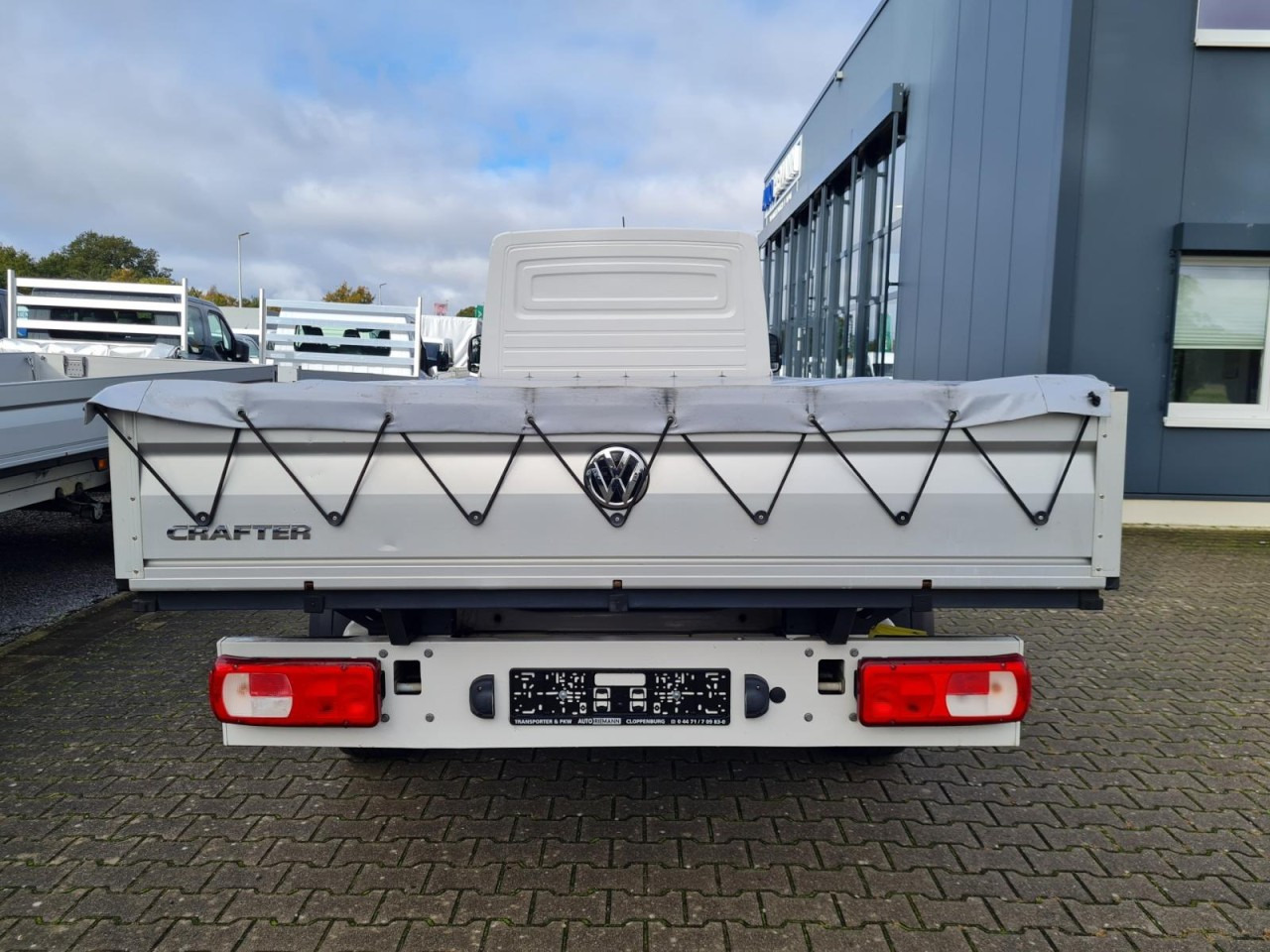 Volkswagen Crafter 35 Pritsche Tdi lang L4 KLIMA - Van flatbed: gambar 5 Volkswagen Crafter 35 Pritsche Tdi lang L4 KLIMA - Van flatbed: gambar 5