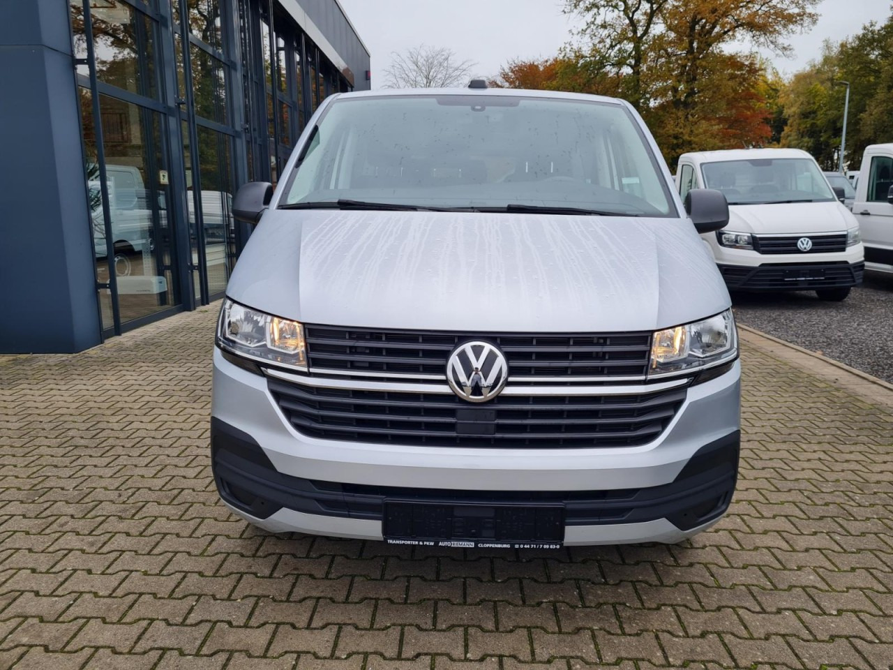 Volkswagen T6.1 Caravelle TDI lang 9 Sitzer 2 Schiebetüren Trendl. - Bus mini, Van penumpang: gambar 2 Volkswagen T6.1 Caravelle TDI lang 9 Sitzer 2 Schiebetüren Trendl. - Bus mini, Van penumpang: gambar 2