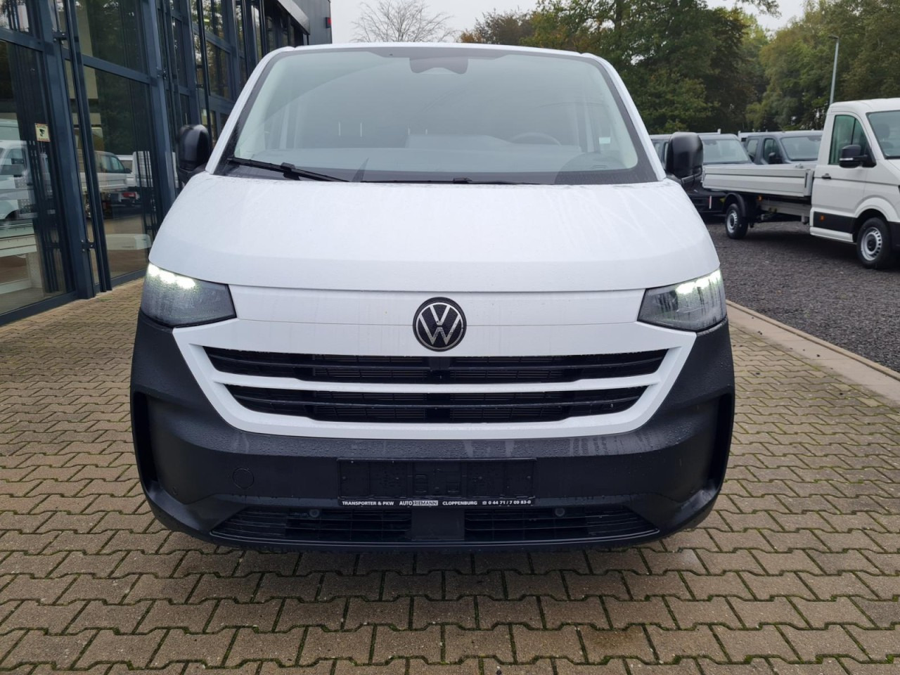 Volkswagen T7 Transporter Kasten TDI 4Motion LR L2H1 LED AUTOM. - Van kecil: gambar 2 Volkswagen T7 Transporter Kasten TDI 4Motion LR L2H1 LED AUTOM. - Van kecil: gambar 2