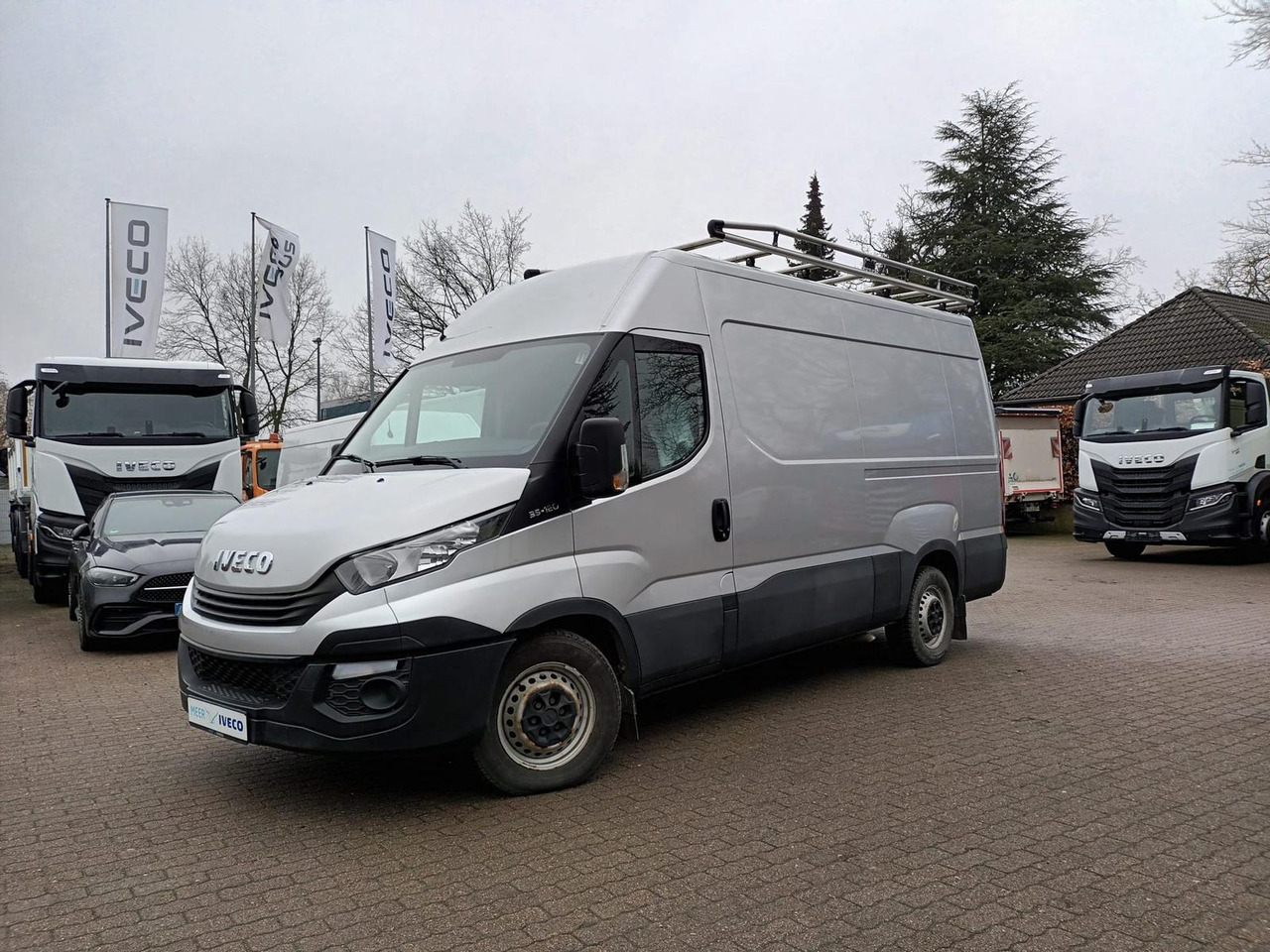 Iveco Daily 35S12V 3520L AHK Dachträger 85 kW (116 ... - Van panel: gambar 1 Iveco Daily 35S12V 3520L AHK Dachträger 85 kW (116 ... - Van panel: gambar 1