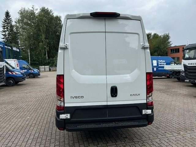 Iveco Daily 35S16A8V 4100 MY2024 0% Finanzierung 11... - Van panel: gambar 4 Iveco Daily 35S16A8V 4100 MY2024 0% Finanzierung 11... - Van panel: gambar 4