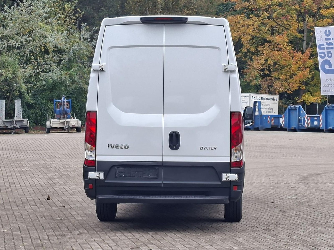 Iveco Daily 35S16V 3520L Klima, Radio - Van panel: gambar 4 Iveco Daily 35S16V 3520L Klima, Radio - Van panel: gambar 4