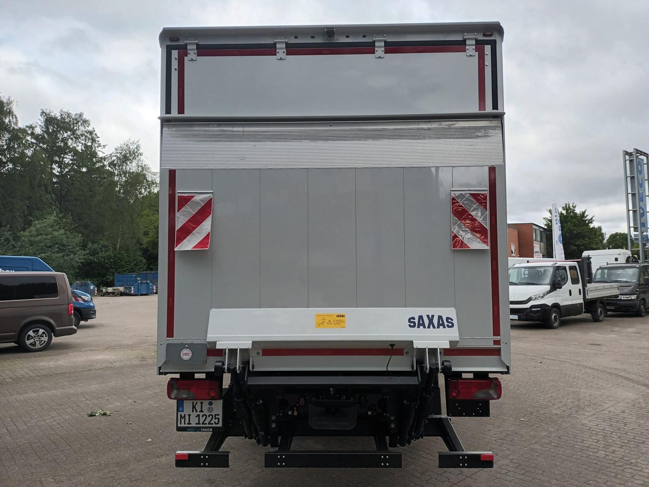 Iveco ML120E25/P KOFFER LBW 1,5t SAXAS AHK 185 kW (... - Truk dengan terpal samping: gambar 3 Iveco ML120E25/P KOFFER LBW 1,5t SAXAS AHK 185 kW (... - Truk dengan terpal samping: gambar 3
