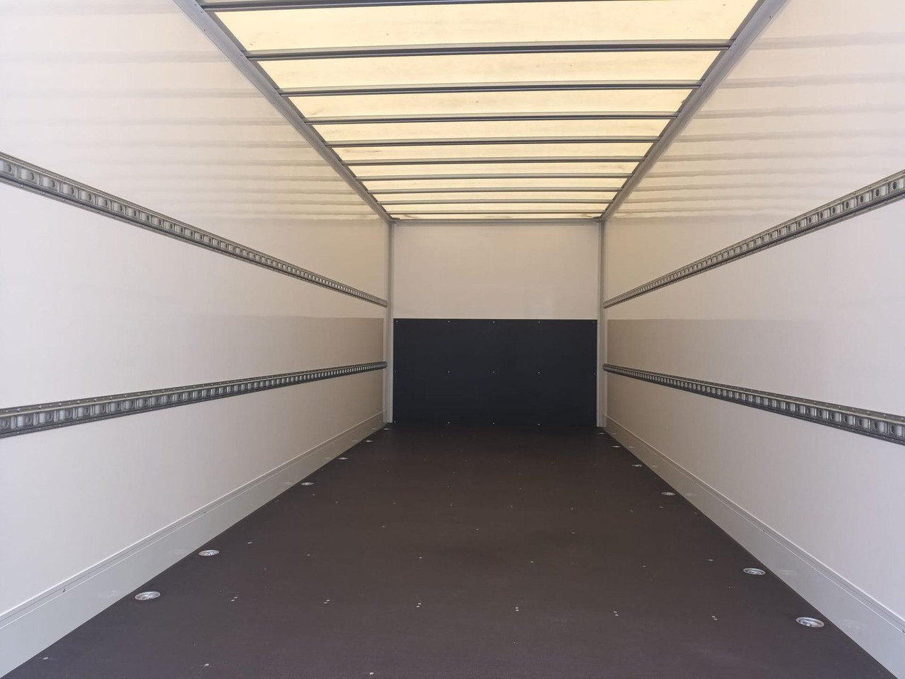 Iveco ML120E25/P KOFFER LBW 1,5t SAXAS AHK 185 kW (... - Truk dengan terpal samping: gambar 5 Iveco ML120E25/P KOFFER LBW 1,5t SAXAS AHK 185 kW (... - Truk dengan terpal samping: gambar 5