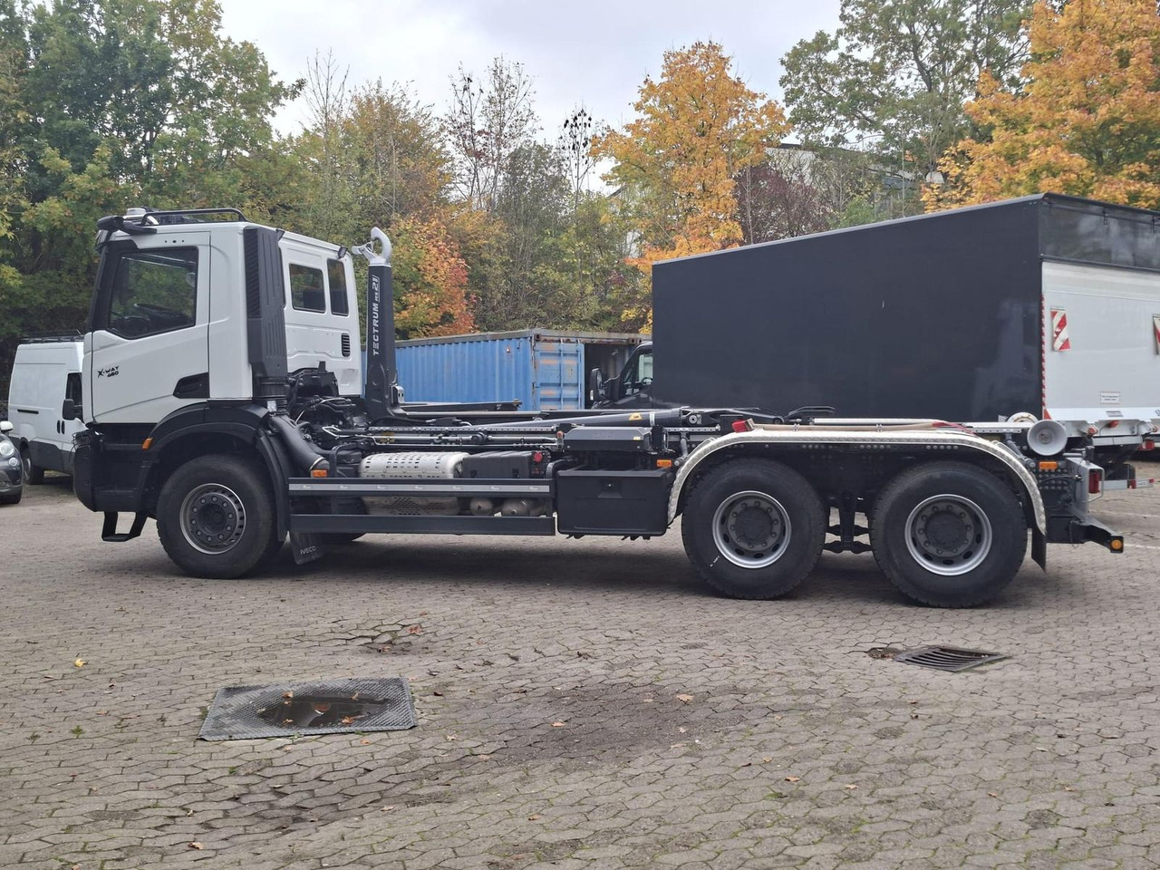 Iveco X-Way AD300X46Z/P HR OFF MEILLER ABROLLKIPPER - Truk jungkit: gambar 4 Iveco X-Way AD300X46Z/P HR OFF MEILLER ABROLLKIPPER - Truk jungkit: gambar 4