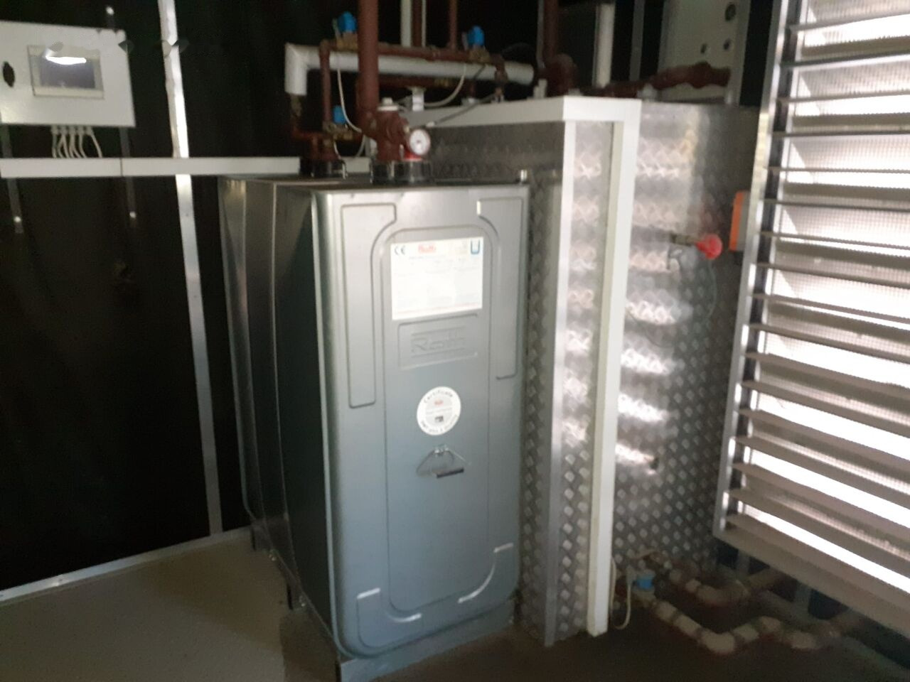 Cummins Agregat Prądotwórczy generator 1000 kw 1200 kw 1500 1650 Kva Fab - Genset: gambar 5 Cummins Agregat Prądotwórczy generator 1000 kw 1200 kw 1500 1650 Kva Fab - Genset: gambar 5