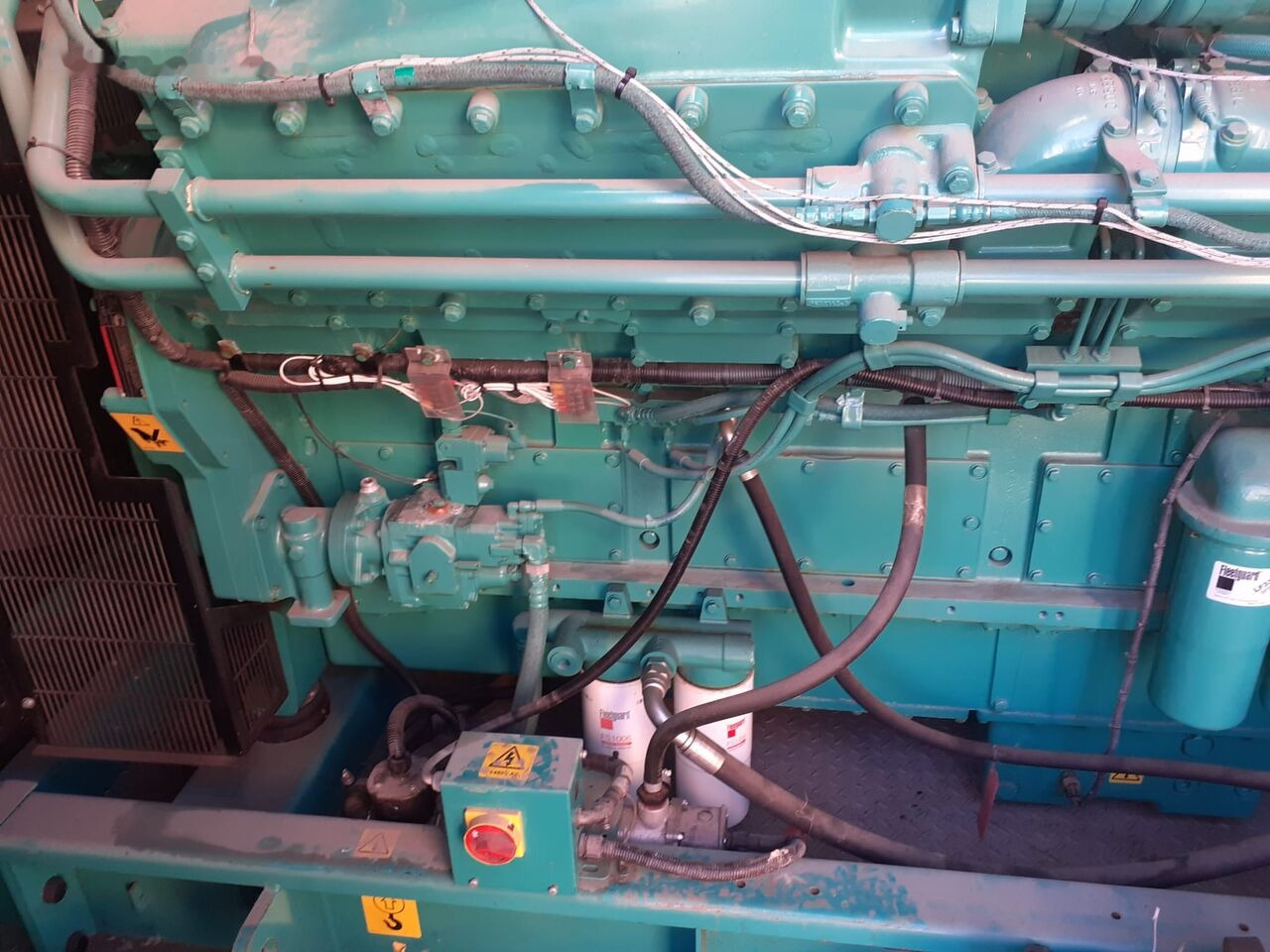 Cummins GENERATOR CUMMINS STAMFORD 1300 KW 1600 KVA FABRYCZNIE NOWY AGRE - Genset: gambar 2 Cummins GENERATOR CUMMINS STAMFORD 1300 KW 1600 KVA FABRYCZNIE NOWY AGRE - Genset: gambar 2