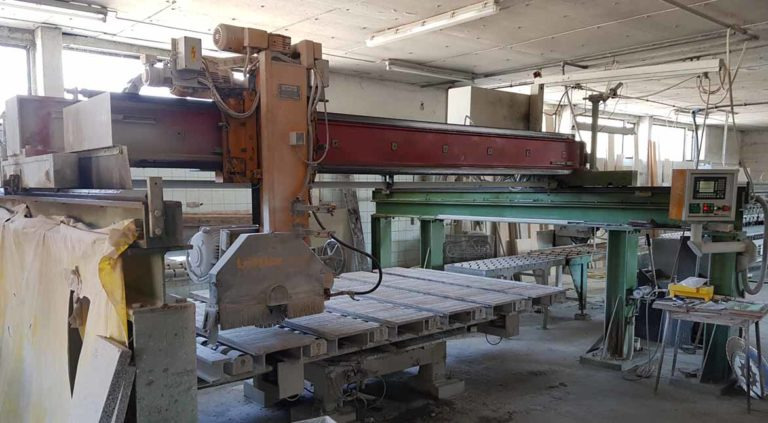 Löffler TB600 – Bridge saw / Brückensäge - Peralatan mesin: gambar 1 Löffler TB600 – Bridge saw / Brückensäge - Peralatan mesin: gambar 1