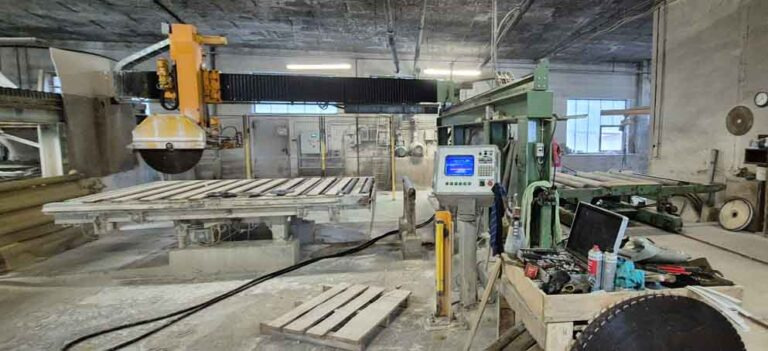 Löffler TB800-CNC3 – Bridge saw / Brückensäge - Peralatan mesin: gambar 1 Löffler TB800-CNC3 – Bridge saw / Brückensäge - Peralatan mesin: gambar 1
